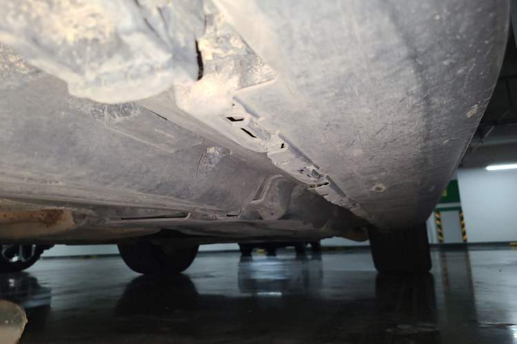 Used Mercedes-Benz GL-Class 2013 GL 500 4MATIC Chassis Rear Right