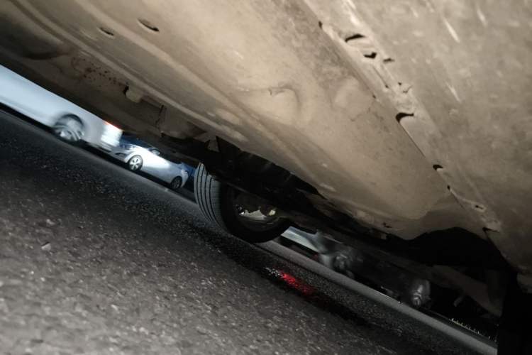 Used Mercedes-Benz GL-Class  Chassis Rear Right