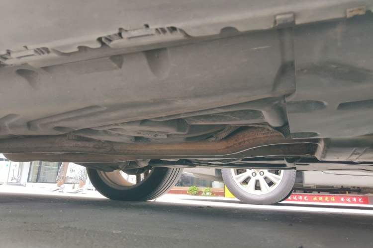 Used Mercedes-Benz GL-Class 2013 GL 500 4MATIC Chassis Rear Right