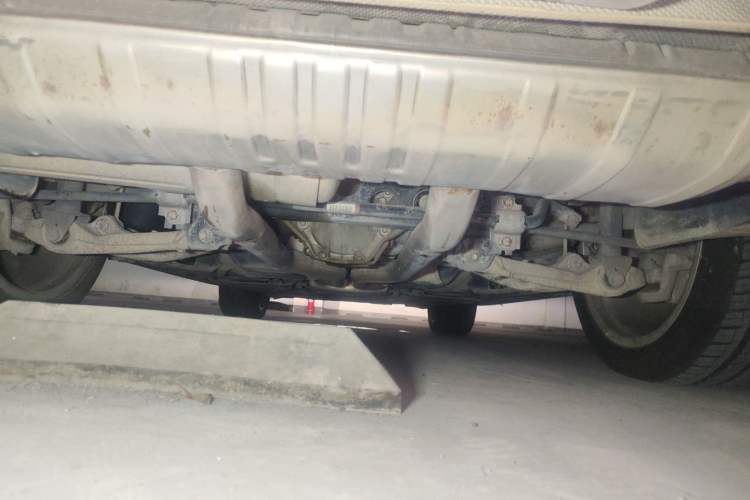 Used Mercedes-Benz GL-Class 2013 GL 500 4MATIC Chassis Rear