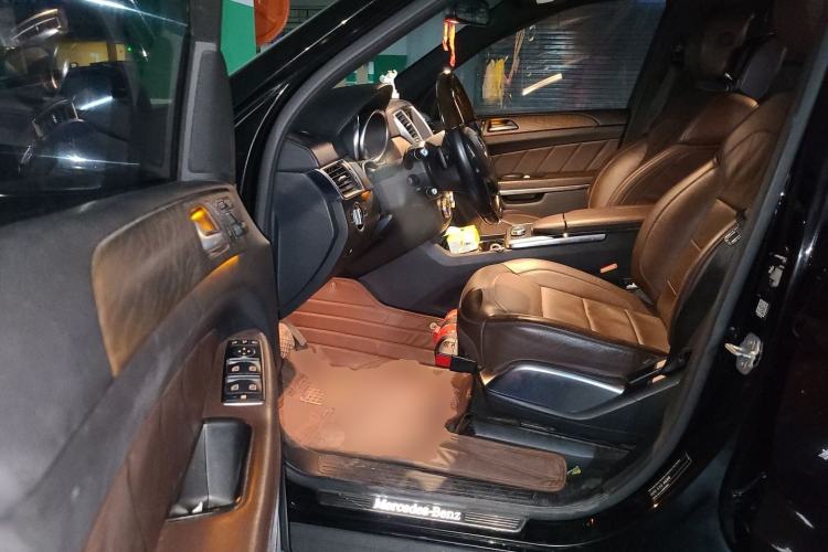 Used Mercedes-Benz GL-Class 2013 GL 500 4MATIC Driver Seat