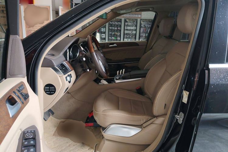 Used Mercedes-Benz GL-Class 2013 GL 500 4MATIC Driver Seat