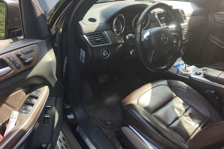 Used Mercedes-Benz GL-Class 2013 GL 500 4MATIC Driver Seat