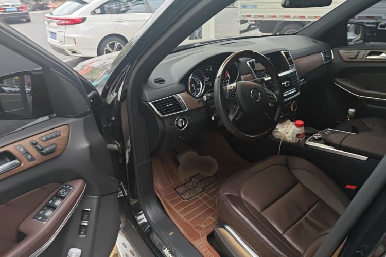 Used Mercedes-Benz GL-Class 2013 GL 500 4MATIC Driver Seat