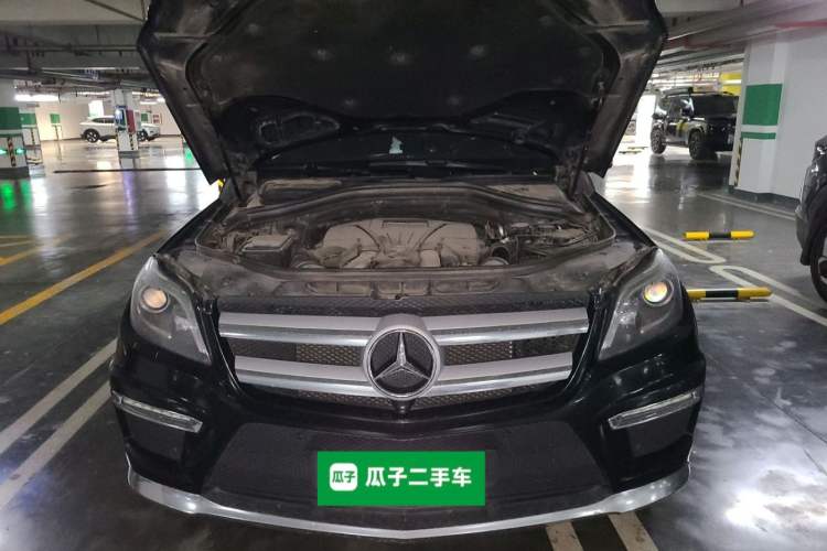Used Mercedes-Benz GL-Class 2013 GL 500 4MATIC Engine Bay