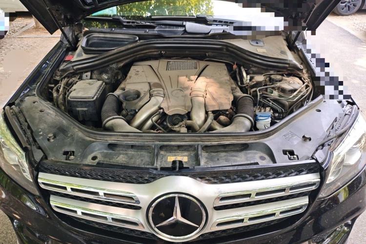 Used Mercedes-Benz GL-Class 2013 GL 500 4MATIC Engine Bay