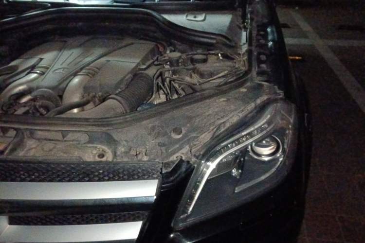 Used Mercedes-Benz GL-Class 2013 GL 500 4MATIC Engine Bay Left