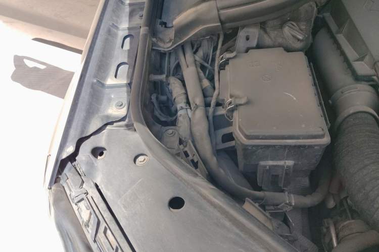 Used Mercedes-Benz GL-Class 2013 GL 500 4MATIC Engine Bay Right