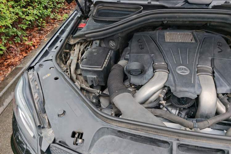 Used Mercedes-Benz GL-Class 2013 GL 500 4MATIC Engine Bay Right