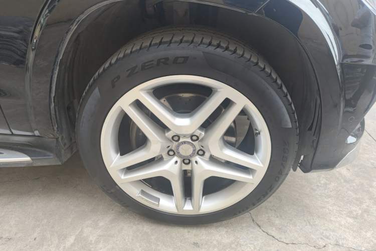 Used Mercedes-Benz GL-Class 2013 GL 500 4MATIC Exterior 7