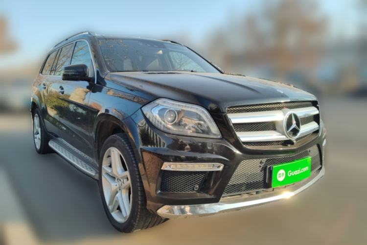 Used Mercedes-Benz GL-Class 2013 GL 500 4MATIC Front Right 45 Deg