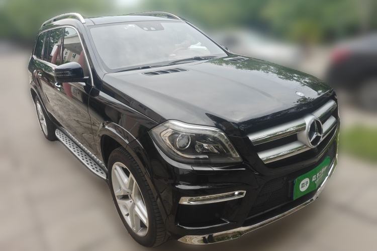 Used Mercedes-Benz GL-Class 2013 GL 500 4MATIC Front Right 45 Deg