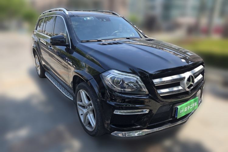 Used Mercedes-Benz GL-Class 2013 GL 500 4MATIC Front Right 45 Deg