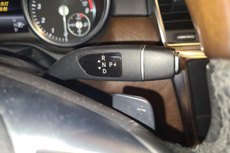 Used Mercedes-Benz GL-Class 2013 GL 500 4MATIC Gear Lever