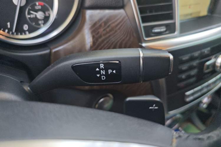Used Mercedes-Benz GL-Class 2013 GL 500 4MATIC Gear Lever