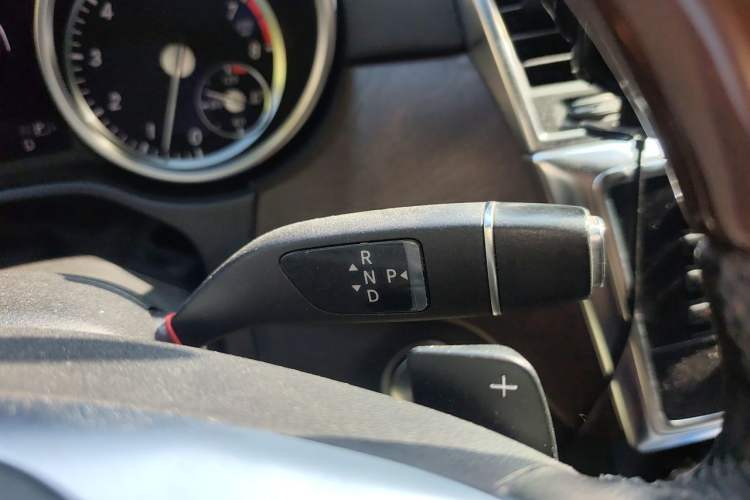 Used Mercedes-Benz GL-Class 2013 GL 500 4MATIC Gear Lever