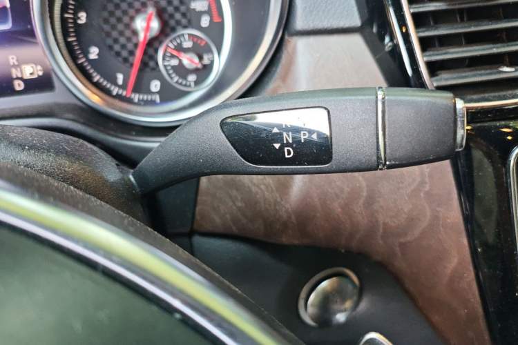 Used Mercedes-Benz GL-Class 2013 GL 500 4MATIC Gear Lever