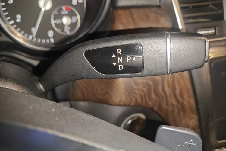 Used Mercedes-Benz GL-Class 2013 GL 500 4MATIC Gear Lever