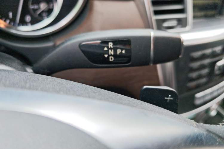 Used Mercedes-Benz GL-Class 2013 GL 500 4MATIC Gear Lever