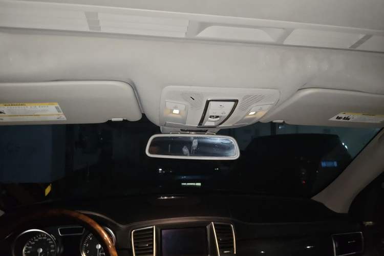 Used Mercedes-Benz GL-Class  Headliner