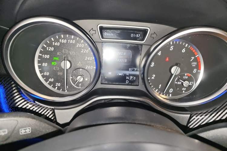 Used Mercedes-Benz GL-Class  Instrument Cluster