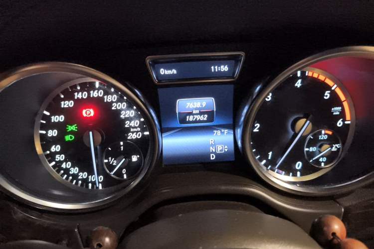 Used Mercedes-Benz GL-Class  Instrument Cluster