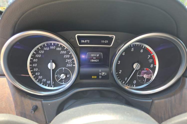 Used Mercedes-Benz GL-Class 2013 GL 500 4MATIC Instrument Cluster
