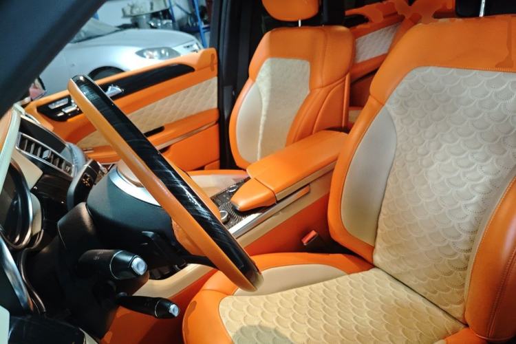 Used Mercedes-Benz GL-Class  Left Front Seat