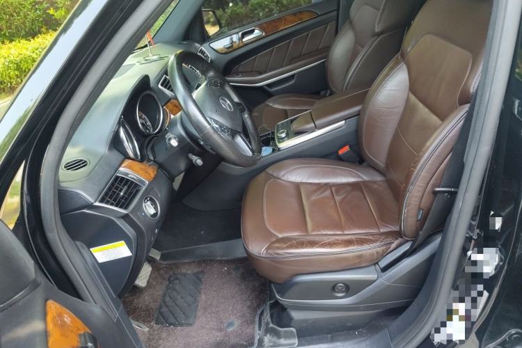 Used Mercedes-Benz GL-Class  Left Front Seat