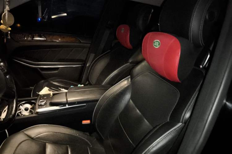 Used Mercedes-Benz GL-Class  Left Front Seat