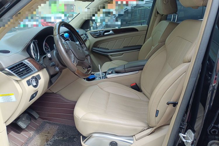 Used Mercedes-Benz GL-Class  Left Front Seat