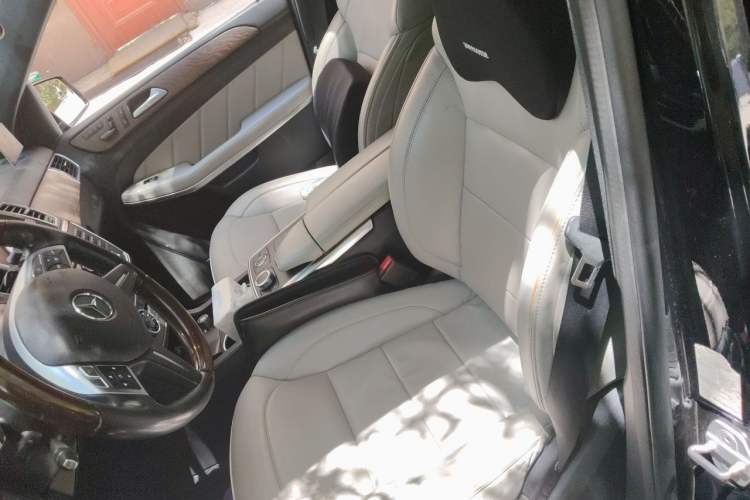 Used Mercedes-Benz GL-Class 2013 GL 500 4MATIC Left Front Seat