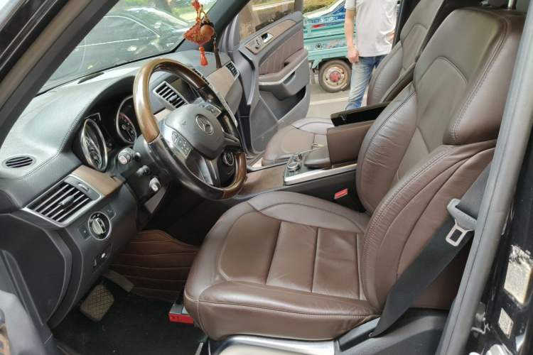 Used Mercedes-Benz GL-Class 2013 GL 500 4MATIC Left Front Seat