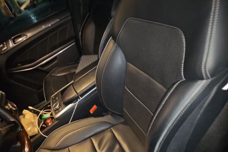 Used Mercedes-Benz GL-Class  Left Front Seat