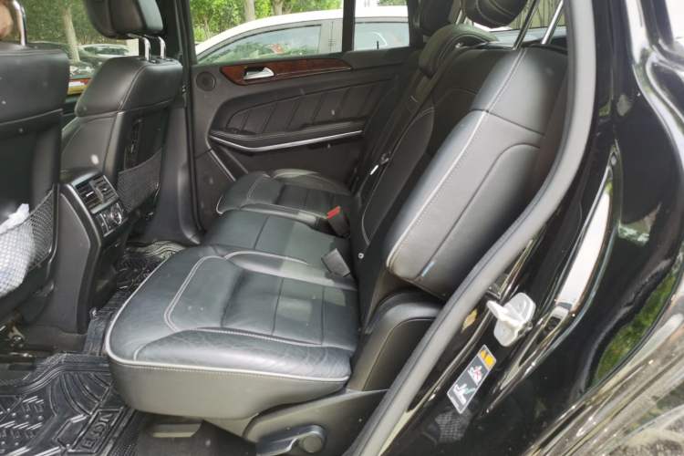 Used Mercedes-Benz GL-Class  Left Rear Seat