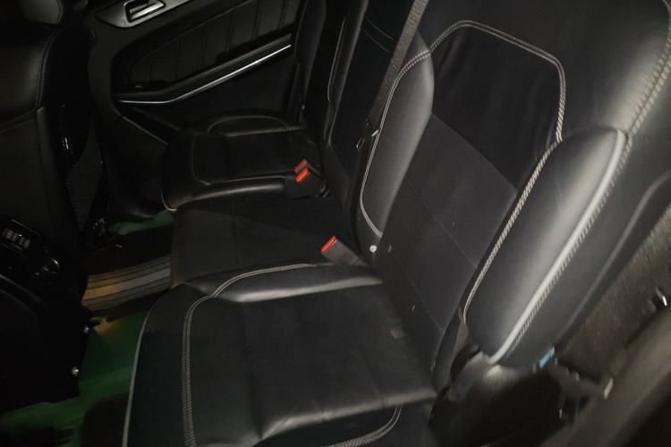 Used Mercedes-Benz GL-Class  Left Rear Seat