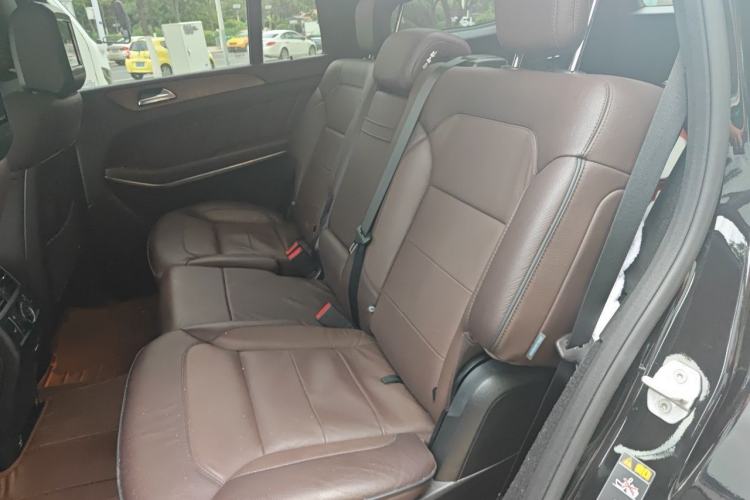 Used Mercedes-Benz GL-Class 2013 GL 500 4MATIC Left Rear Seat