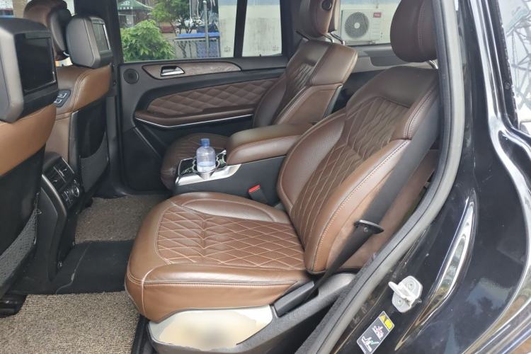 Used Mercedes-Benz GL-Class 2013 GL 500 4MATIC Left Rear Seat