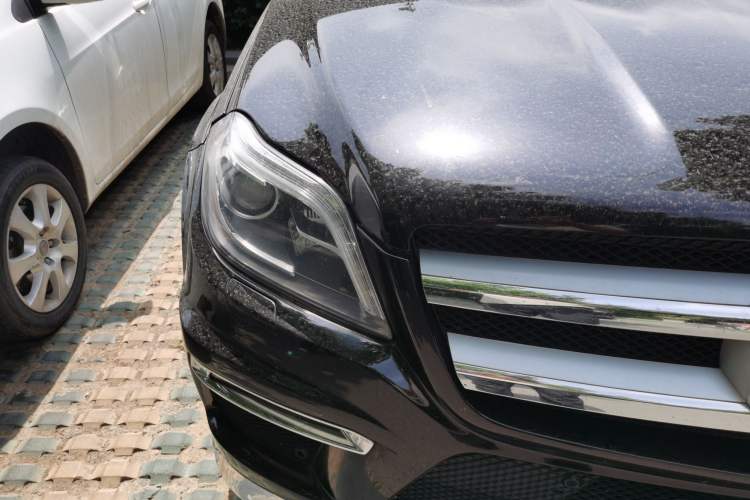 Used Mercedes-Benz GL-Class  Right Front Headlight