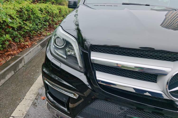 Used Mercedes-Benz GL-Class 2013 GL 500 4MATIC Right Front Headlight