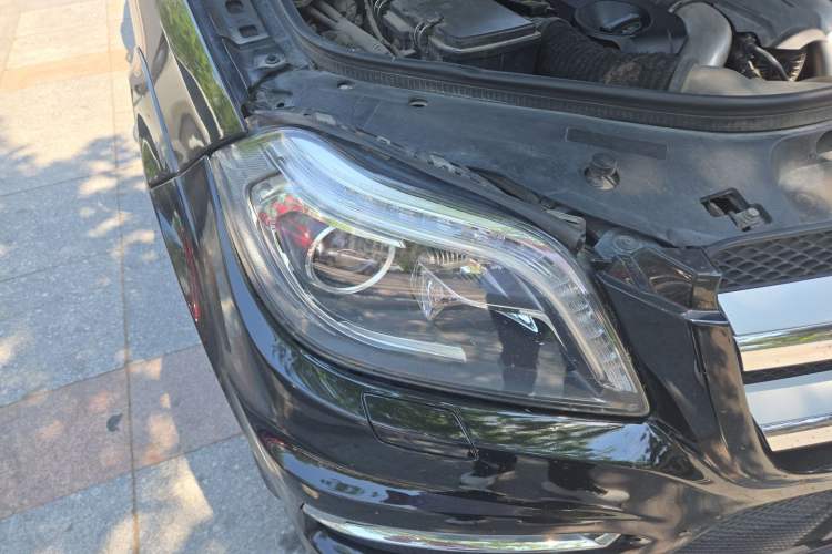 Used Mercedes-Benz GL-Class 2013 GL 500 4MATIC Right Front Headlight