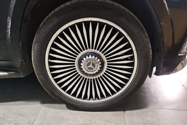 Used Mercedes-Benz GL-Class  Right Front Wheel Hub