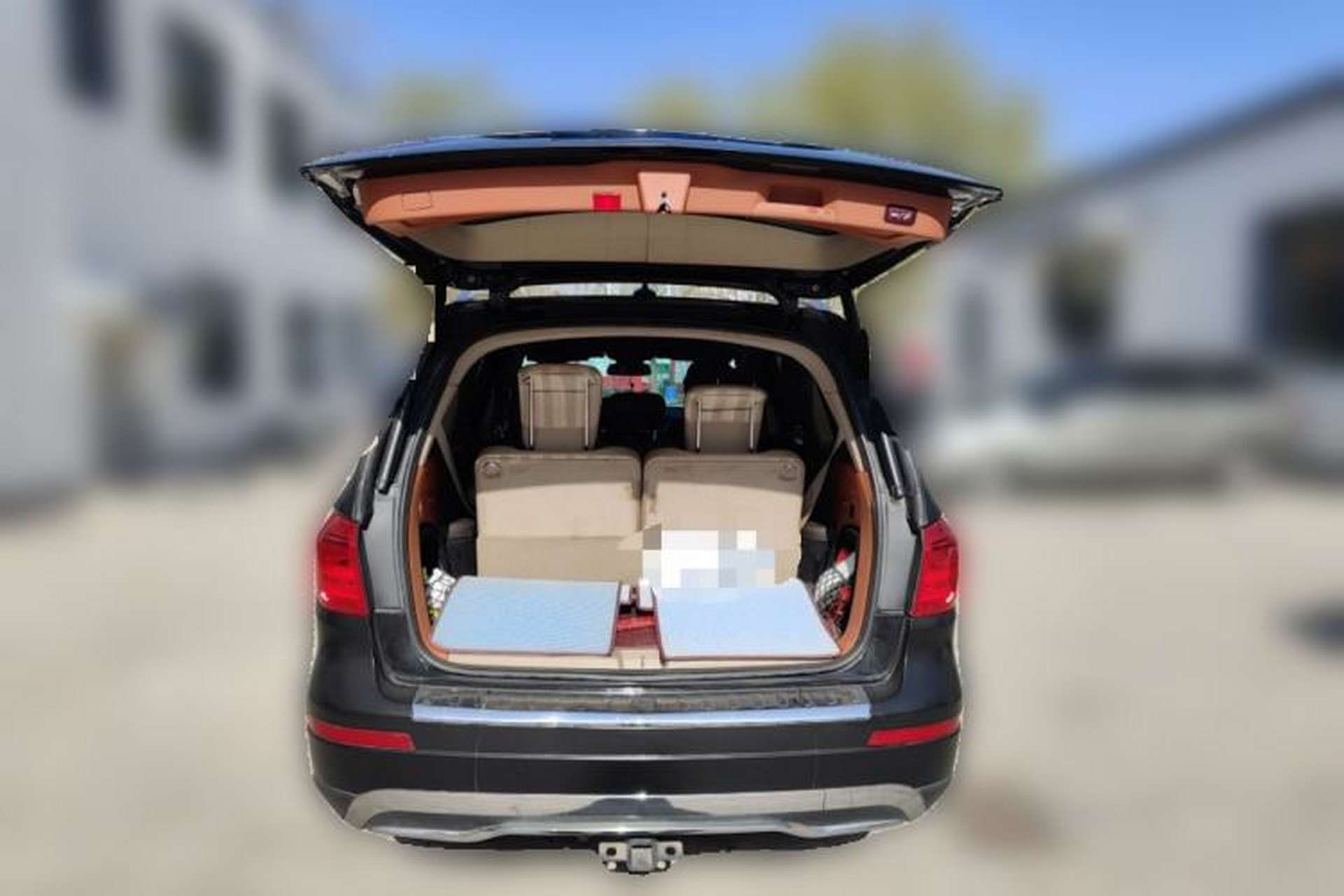 Used Mercedes-Benz GL-Class  Trunk