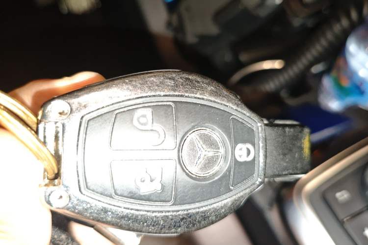 Used Mercedes-Benz GL-Class 2013 GL 500 4MATIC Vehicle Key