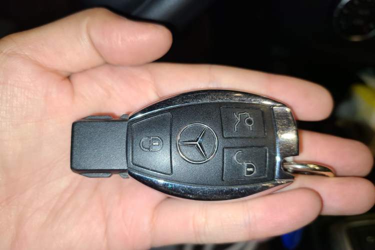 Used Mercedes-Benz GL-Class 2013 GL 500 4MATIC Vehicle Key