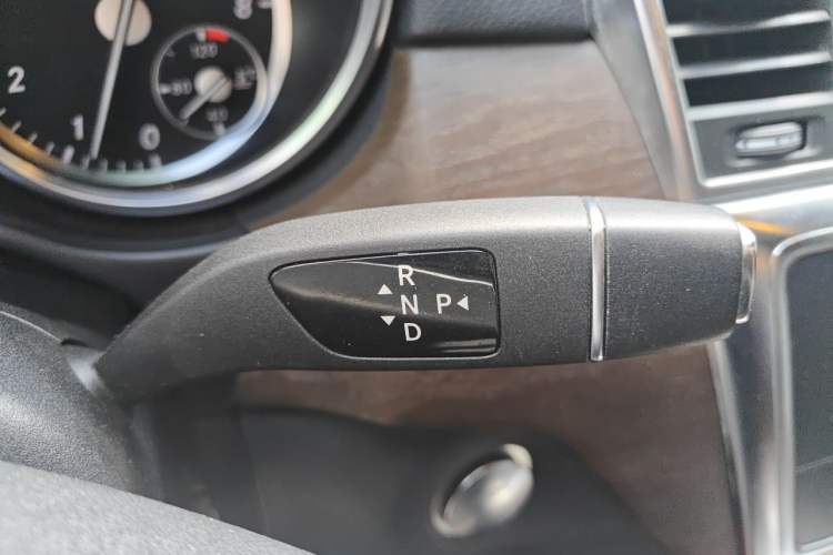 Used Mercedes-Benz GL-Class 2013 GL 500 4MATIC Gear Lever