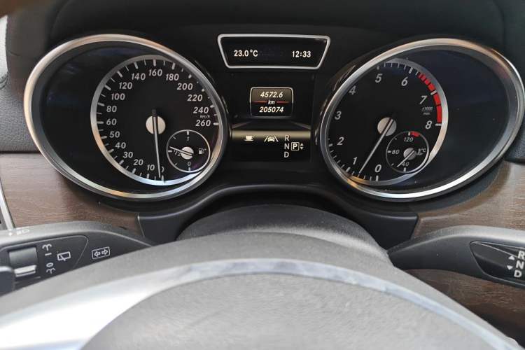 Used Mercedes-Benz GL-Class 2013 GL 500 4MATIC Instrument Cluster