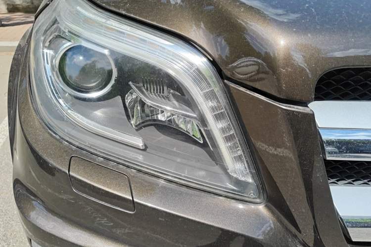 Used Mercedes-Benz GL-Class 2013 GL 500 4MATIC Right Front Headlight