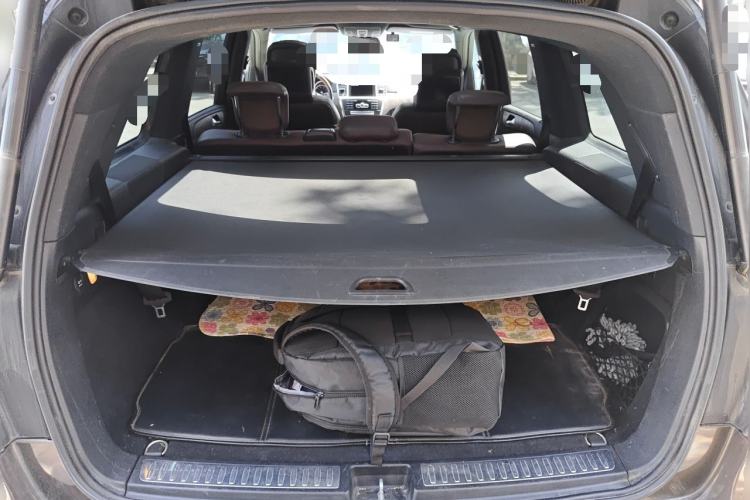 Used Mercedes-Benz GL-Class 2013 GL 500 4MATIC Trunk