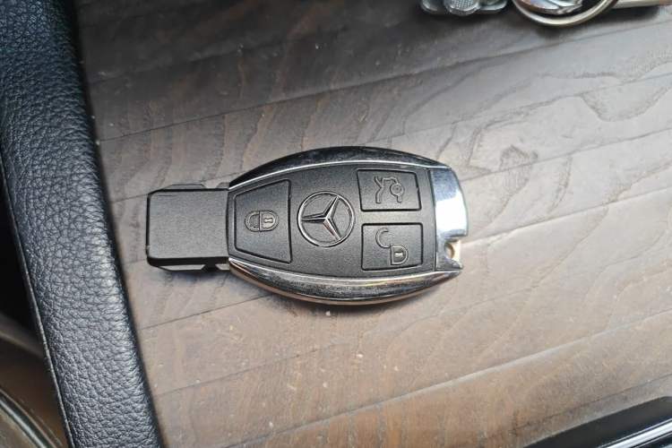 Used Mercedes-Benz GL-Class 2013 GL 500 4MATIC Vehicle Key